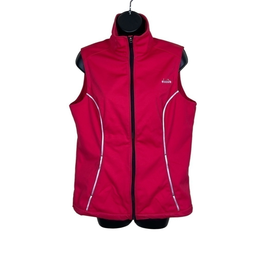 EUC Diadora vest, reflector strips, raspberry colour, women’s size Large.